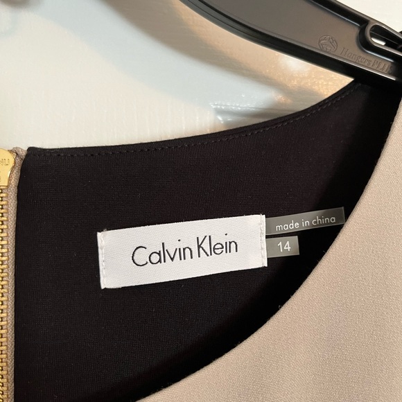 Calvin Klein size 14 Dress - Picture 2 of 6